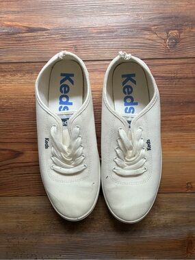 Keds Cream Canvas Lace-Up Sneakers